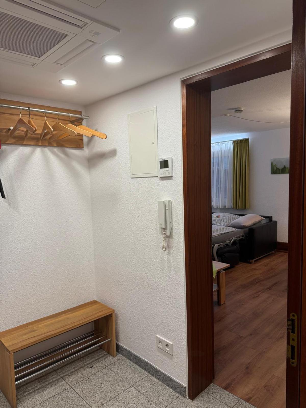 Ferienwohnung "Schwarzwald" , Pension Wauri Waldenbuch Exterior foto